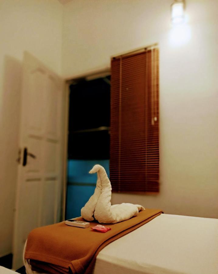 Janatha Homestay Kochi Екстер'єр фото