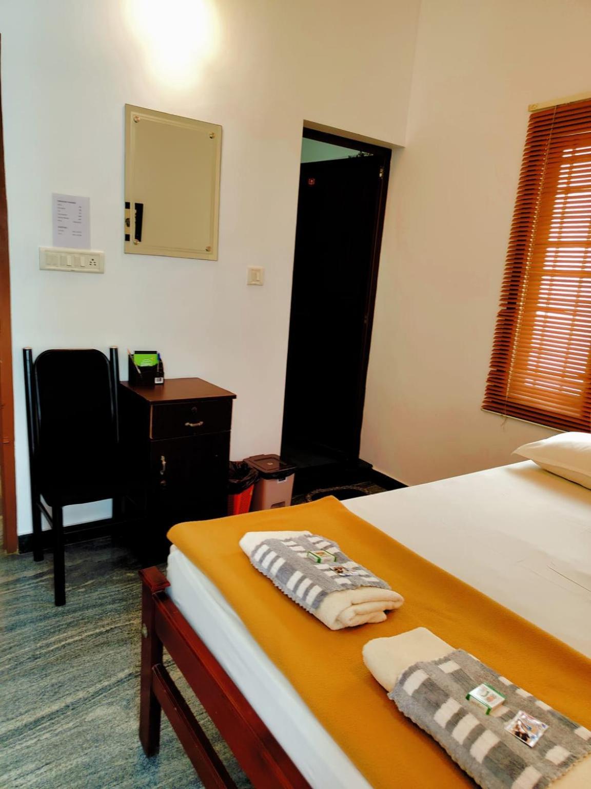 Janatha Homestay Kochi Екстер'єр фото